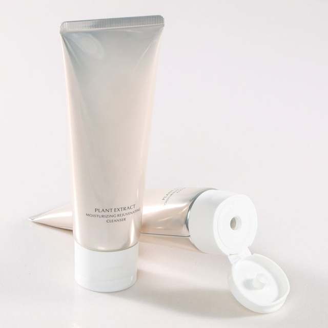 Custom Printed Plastic Air Squeeze Hand Cream Face Wash Tube Cosmetic Packaging Tube