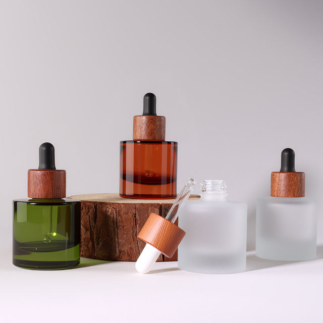 Olive Green 30ml Glass Dropper Bottle With Frosted Glass Dark Wooden Cap For Skin Care Serum Amber Glass Dropper Bottle