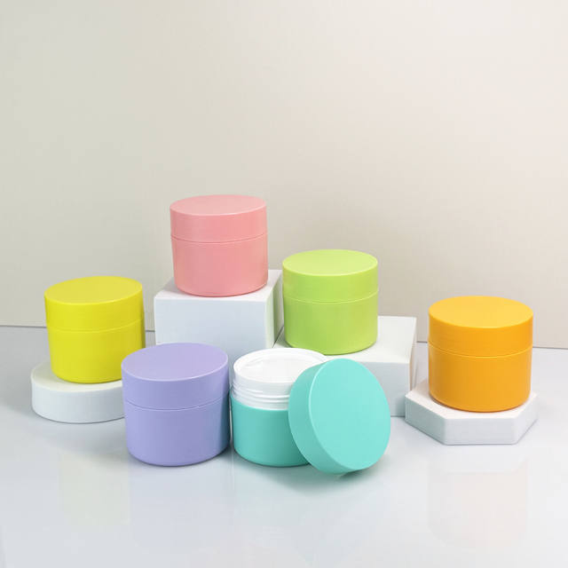 Custom Double-Layer PP Cosmetic Jar Plastic Bottle Eye Cream Lotion Packaging Container 100g Capacity Lightweight PP Material