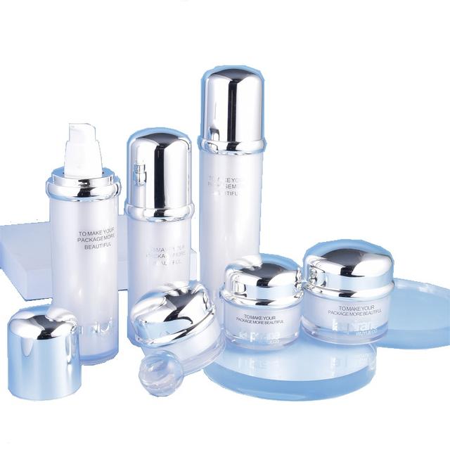 Customs logo Luxury High End Pearl White Cosmetic Lotion 30g 50g 30ml 50ml 100ml120ml Silver Cap Acrylic Cosmetic Packing Bottle