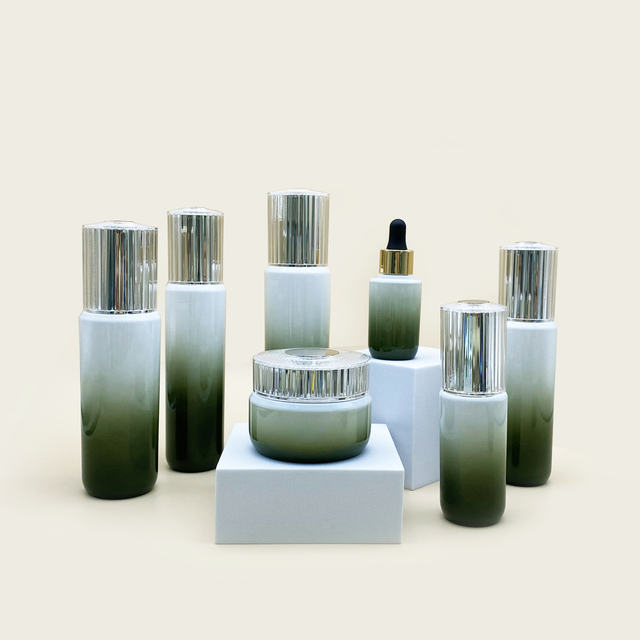 Elegant High Quality PETG Cosmetic Packing Set 30 50 100ml Lotion Bottle Cream Jar with Double Layer Cap for Skincare Container