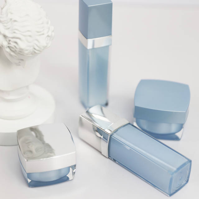 Luxury Blue Empty Cosmetic Sets Cleansing Cream Jar Acrylic Cosmetic Jar and Toner Bottle