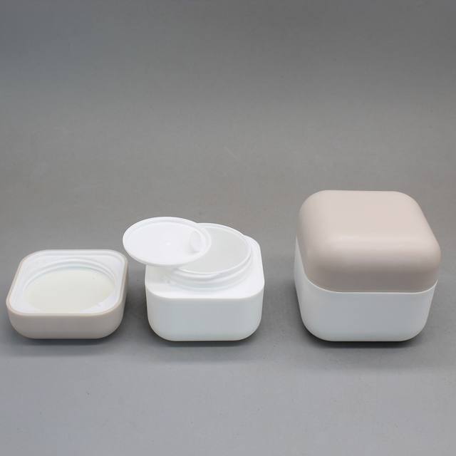 Customizable PP Double Wall PP Plastic Jars 20g 30g 50g 100g Square Jars with Thick Lid for Skin Care Cream and Lotion