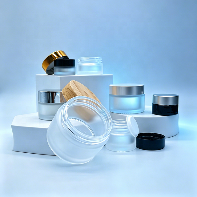 Wholesale Frosted Glass Cosmetic Cream Jar 5-50g Empty Face Cream Container with Gold Silver Black Wooden Lid for Skincare