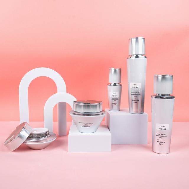 Wholesale Cosmetic Packaging Container Empty Luxury Skincare Set Plastic Acrylic Lotion Pump Bottle and Cream Jar