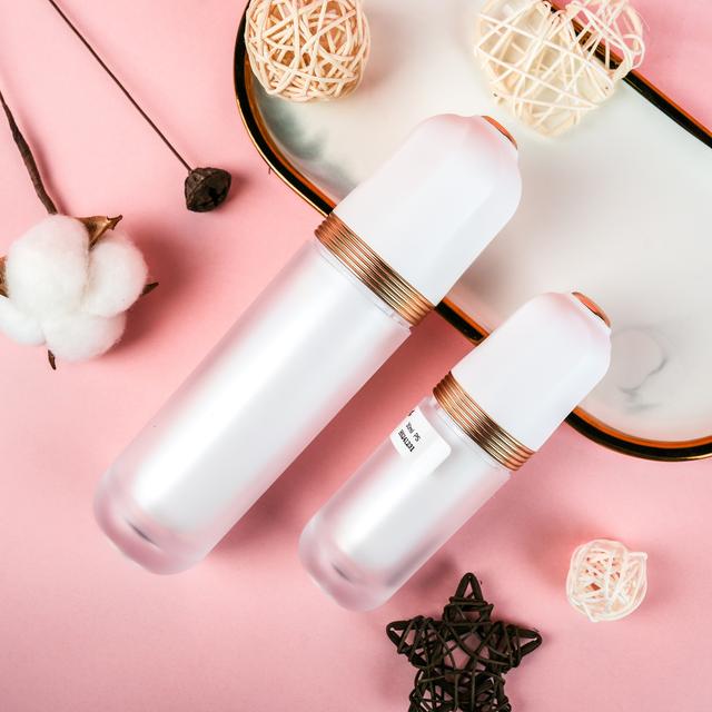 Luxury New Skin Set Cosmetic Bottle Toner Lotion Essence Bottle Press Pump Bottle Jar Cream Eye Cream Jar