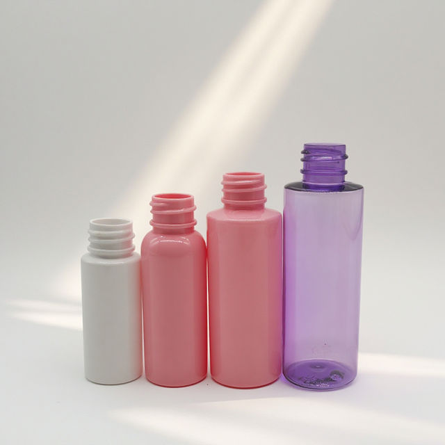 Wholesale Portable Plastic Cosmetic Packaging Material Squeezable Toner Bottle for Lotions Creams Liquids