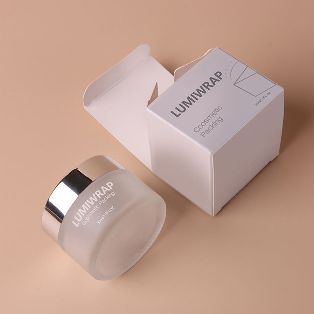 Luxury 30ml 50ml 60ml 100ml Clear Matte Face Cream Eye Cream Cosmetics Packaging Glass Jar With Customized Paper Box