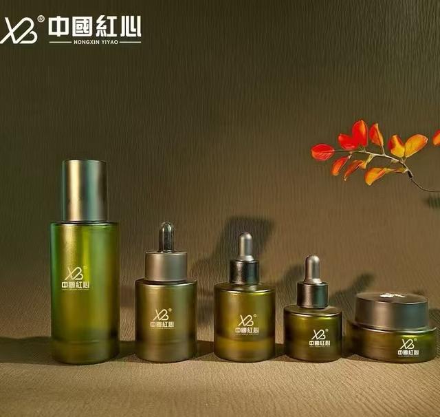 Wholesale Flat Glass Dropper Bottles for Skin Care Serum 15ml 120ml Sizes; Essential Oil Dropper Subpacking Bottle Press Lotion